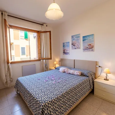 Lovely With Terrace Apartment Porto Azzurro