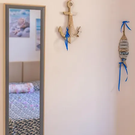 Lovely With Terrace Apartment Porto Azzurro