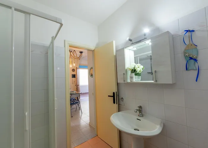 Lovely With Terrace Porto Azzurro