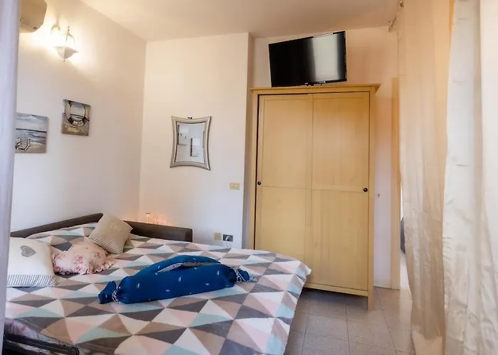 Lovely With Terrace Porto Azzurro